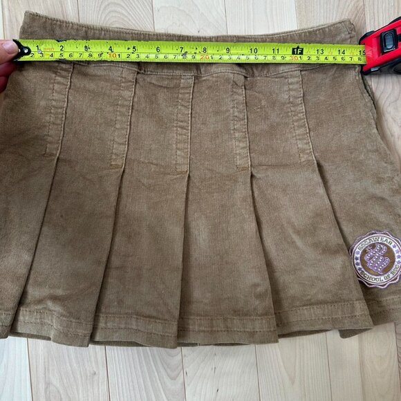Y2K Rocawear Corduroy Pleated Mini Skirt – Light Brown & Pink (XS-S) - Picture 4 of 8